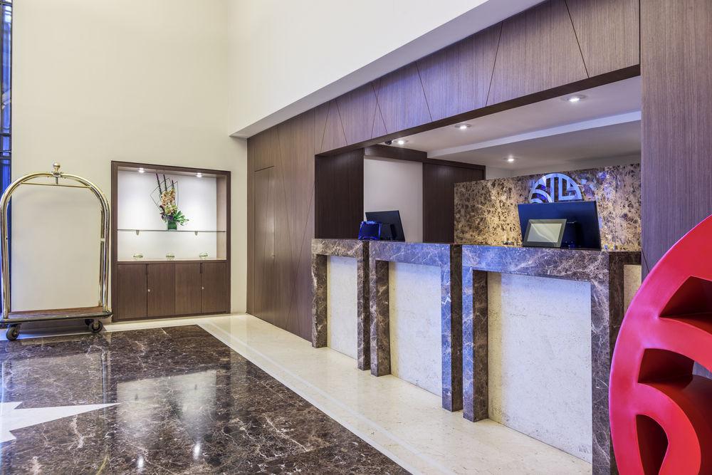 Готель Nh Collection Bogota Andino Royal Екстер'єр фото The lobby of the hotel