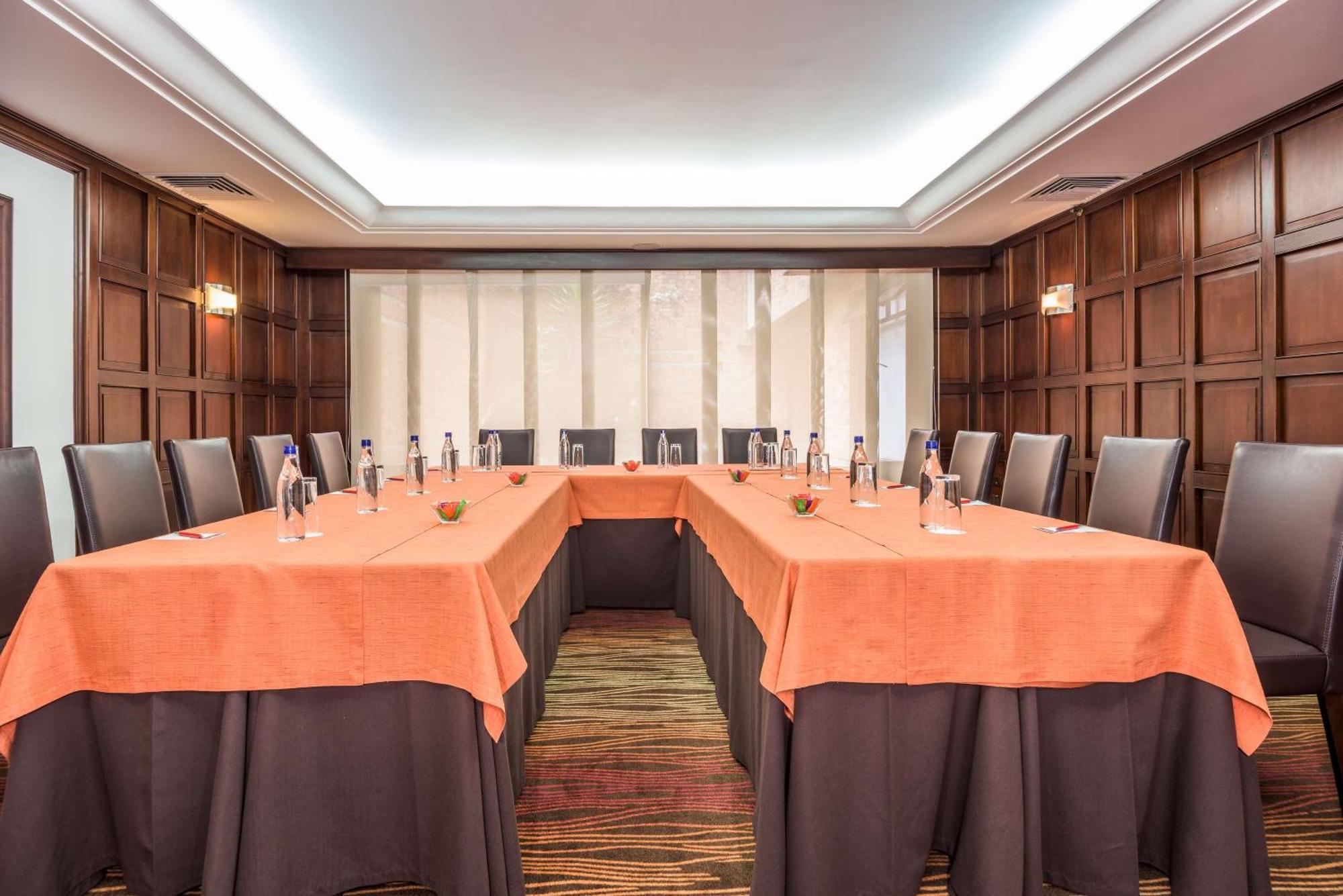 Готель Nh Collection Bogota Andino Royal Екстер'єр фото Meeting room